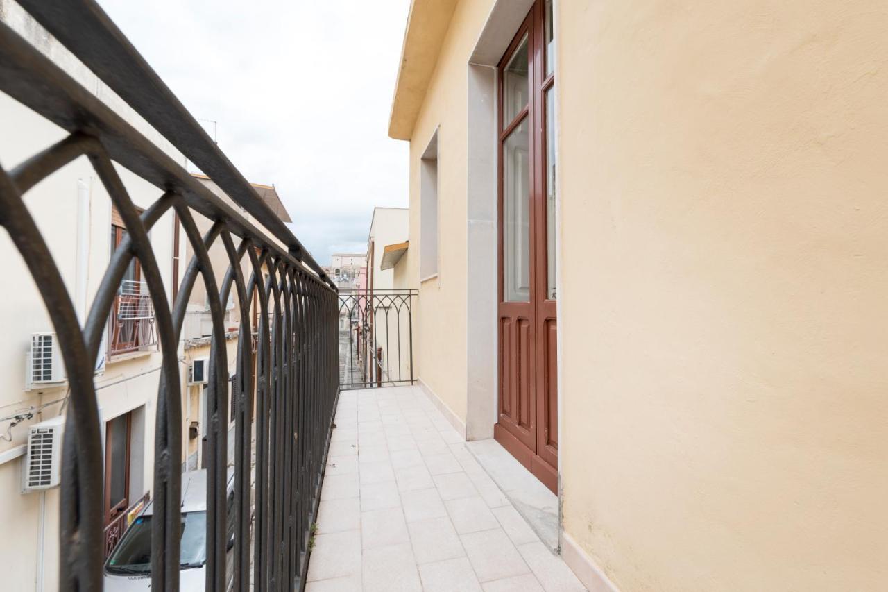 Casa Taro Apartman Noto Kültér fotó